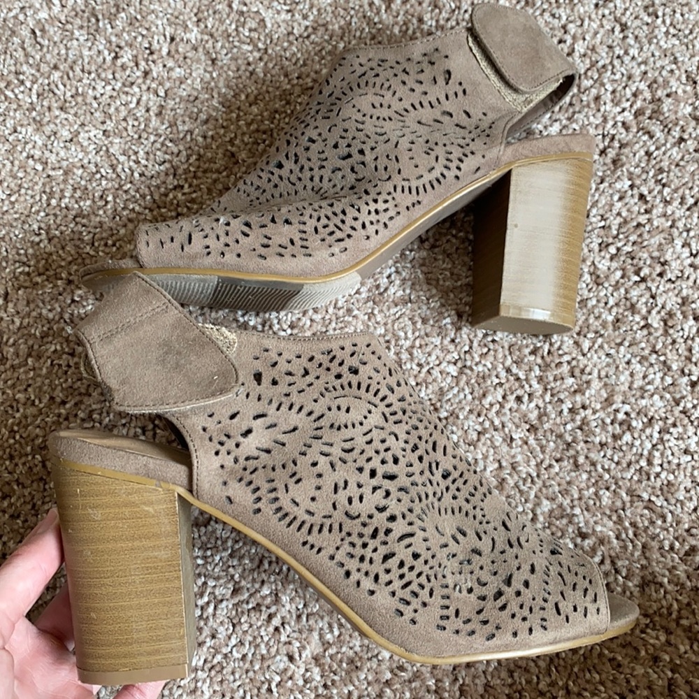 Taupe colored High heeled peep toed shoes